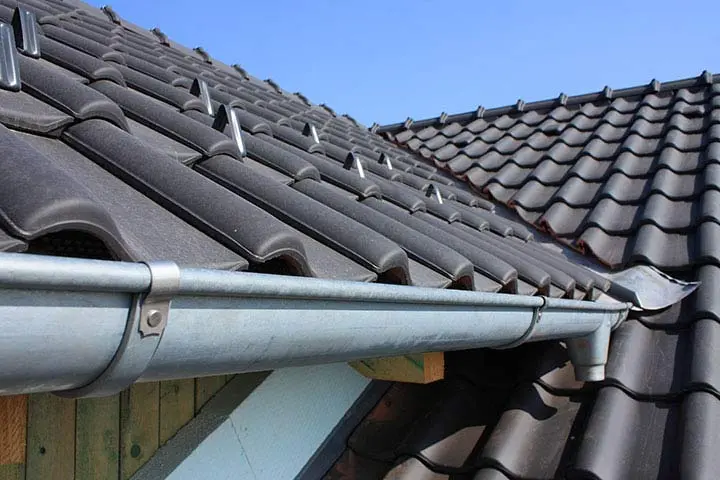 Dakgoot vervangen in Hilversum